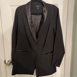 Torrid Black Tuxedo Blazer with Satin Lapel